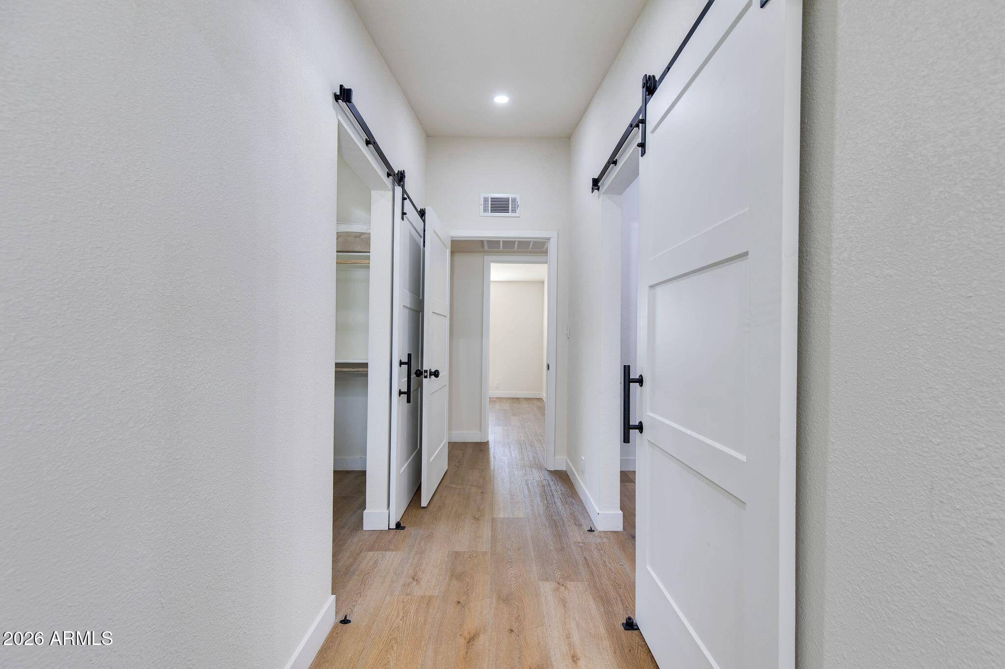 4502 North 17th Drive Phoenix, AZ 85015 - Photo 5 of 14 18-17th