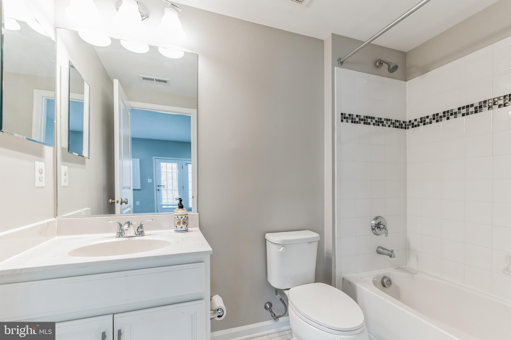 23488 Logans Ridge Terrace Ashburn, VA 20148 - Photo 43 of 58 Full Bathroom lower level
