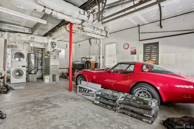 $479,400 | 15 Milano Drive, Poughkeepsie, NY 12603