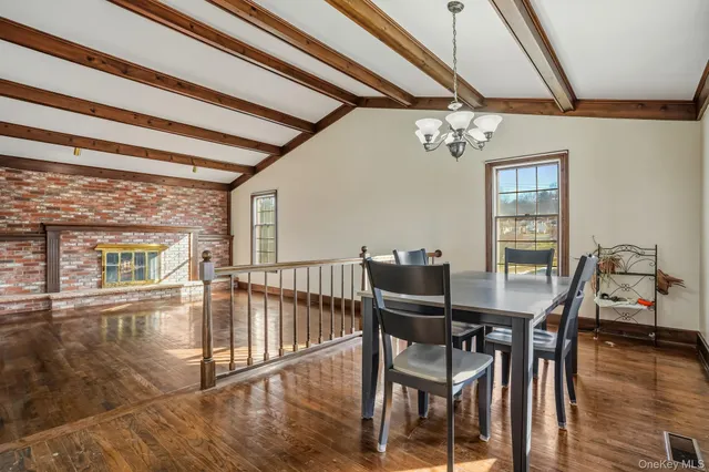 $479,400 | 15 Milano Drive, Poughkeepsie, NY 12603