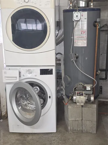 $499,900 | 15 Milano Drive, Poughkeepsie, NY 12603