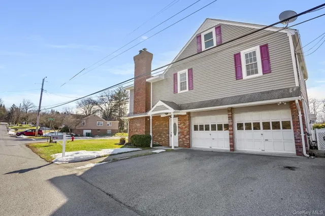 $479,400 | 15 Milano Drive, Poughkeepsie, NY 12603