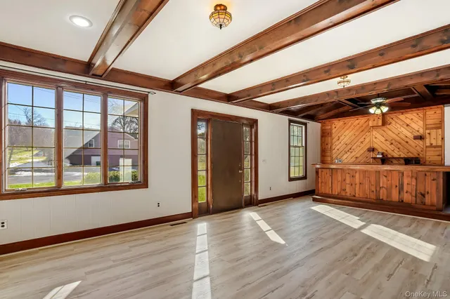 $479,400 | 15 Milano Drive, Poughkeepsie, NY 12603