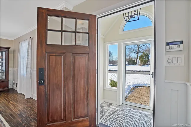 $899,000 | 99 Poe Street, Hartsdale, NY 10530