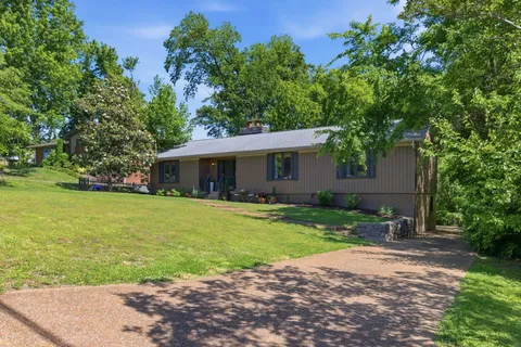 $599,500 | 934 Giant Oak Drive, Nashville, TN 37217