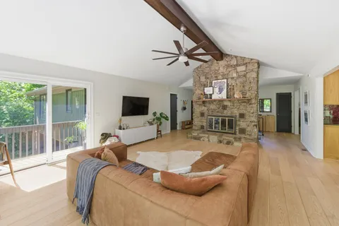 $599,500 | 934 Giant Oak Drive, Nashville, TN 37217