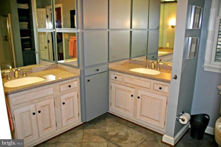 1405 Ruffner Road Alexandria, VA 22302 - Photo 13 of 30 Master Bath