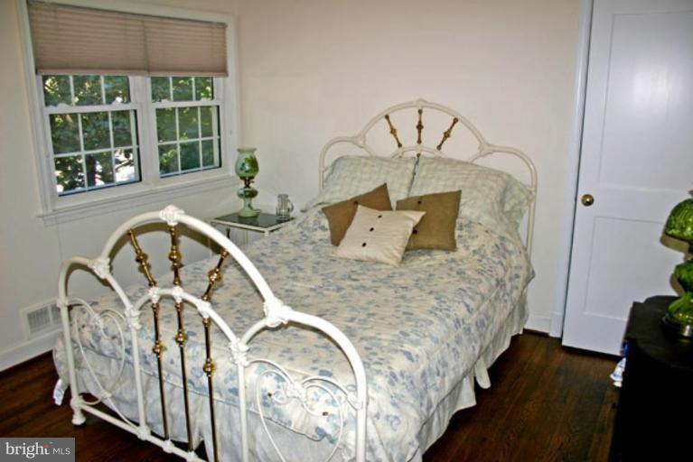 1405 Ruffner Road Alexandria, VA 22302 - Photo 15 of 30 Bedroom #2