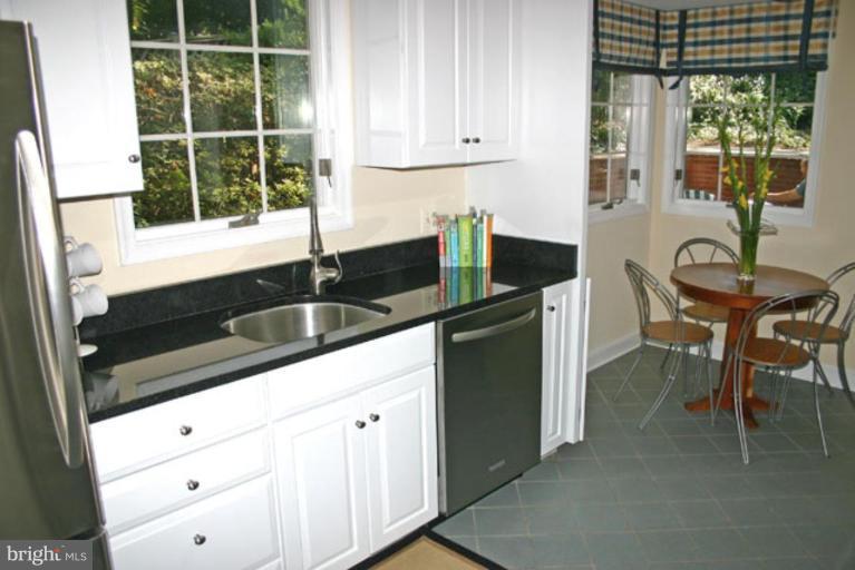 1405 Ruffner Road Alexandria, VA 22302 - Photo 3 of 30 Kitchen #2