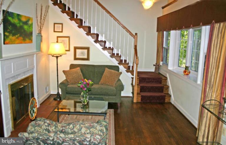 1405 Ruffner Road Alexandria, VA 22302 - Photo 26 of 30 Living Room #2
