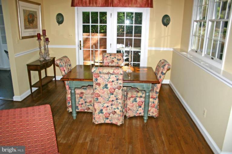 1405 Ruffner Road Alexandria, VA 22302 - Photo 4 of 30 Dining Room