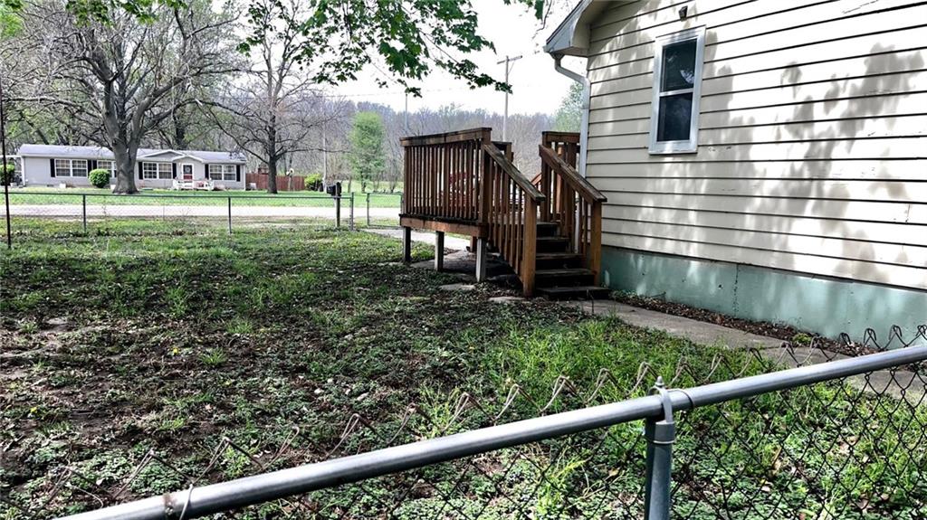 1132 Oak Street Perry, KS 66073 - Photo 25 of 33