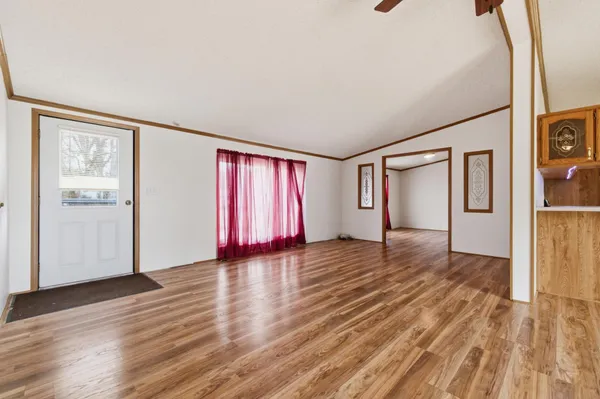 $280,000 | 1987 Scearcyville Drive Southwest, Pillager, MN 56473