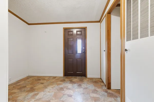 $280,000 | 1987 Scearcyville Drive Southwest, Pillager, MN 56473