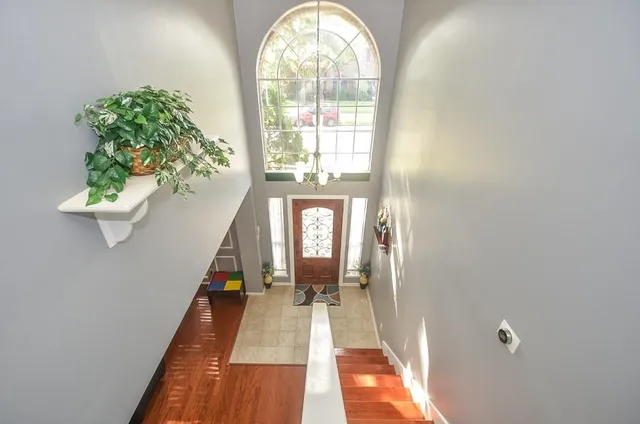 $2,400 | 20402 Avery Point Drive, Katy, TX 77449