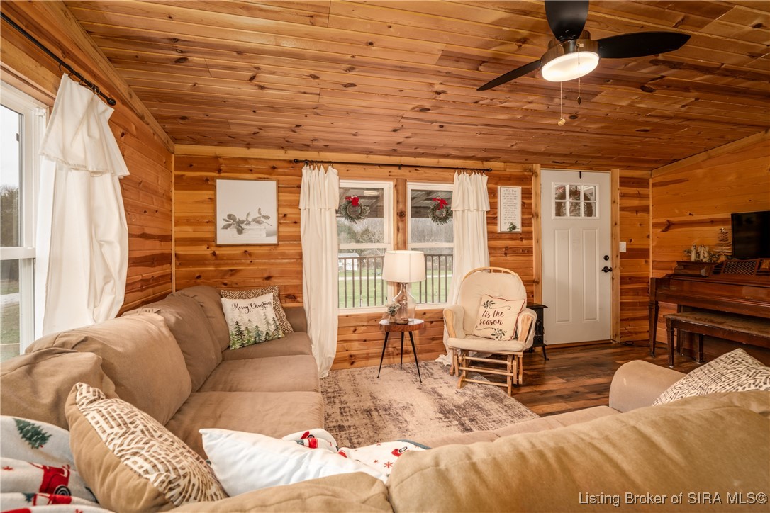 1060 Bogard Road Northeast Corydon, IN 47112 - Photo 9 of 24