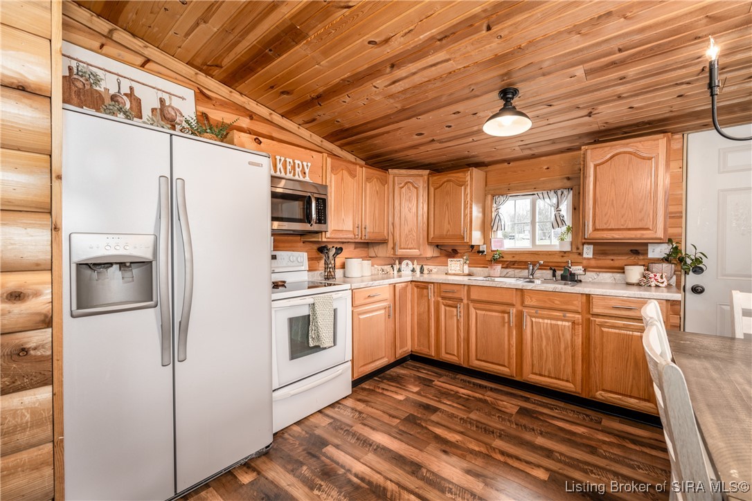 1060 Bogard Road Northeast Corydon, IN 47112 - Photo 10 of 24