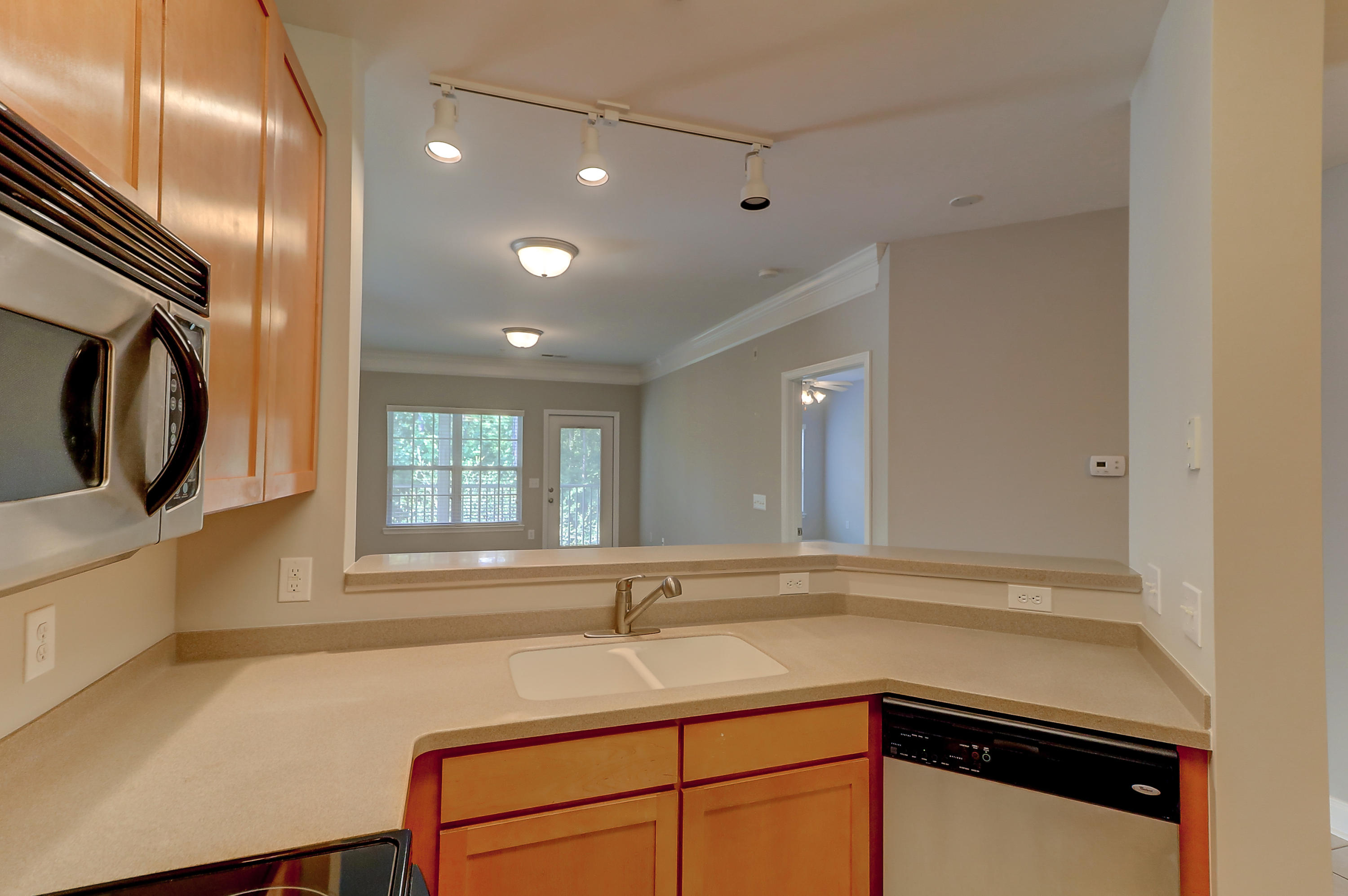 1818 Basildon Road Mount Pleasant, SC 29466 - Photo 5 of 43 1818 Basildon (20)