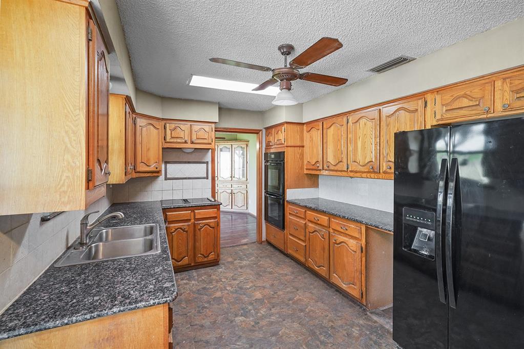 3472 North Masch Branch Road Denton, TX 76249 - Photo 11 of 40 Gallery Image 11