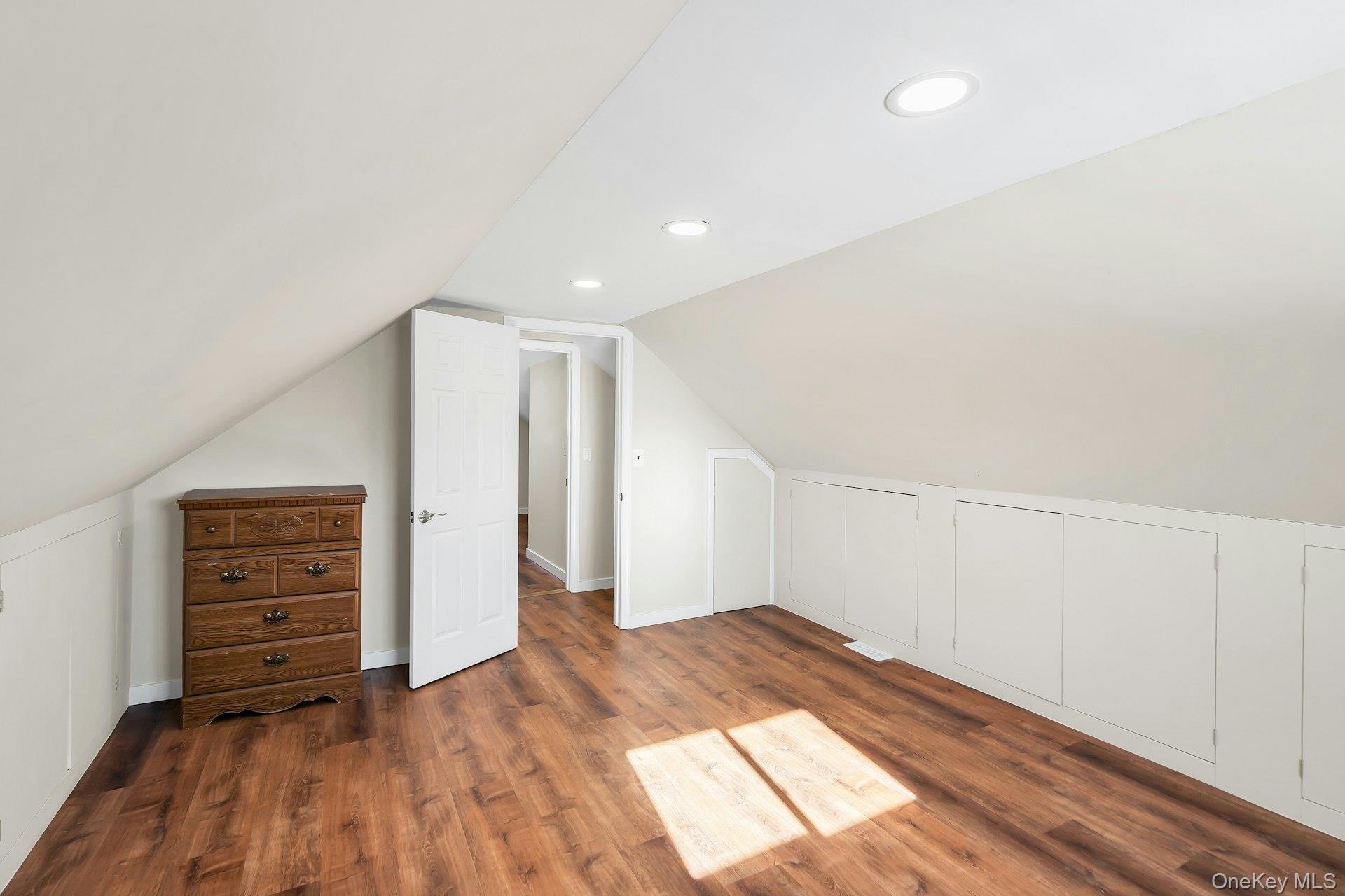 69 Miller Road Hicksville, NY 11801 - Photo 14 of 32