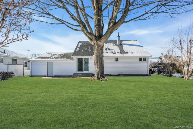 $839,999 | 69 Miller Road, Hicksville, NY 11801