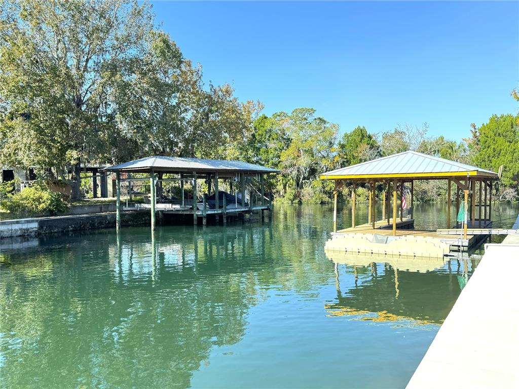 1004 Southeast 5th Avenue Crystal River, FL 34429 - Photo 42 of 43 a view of a house with a yard