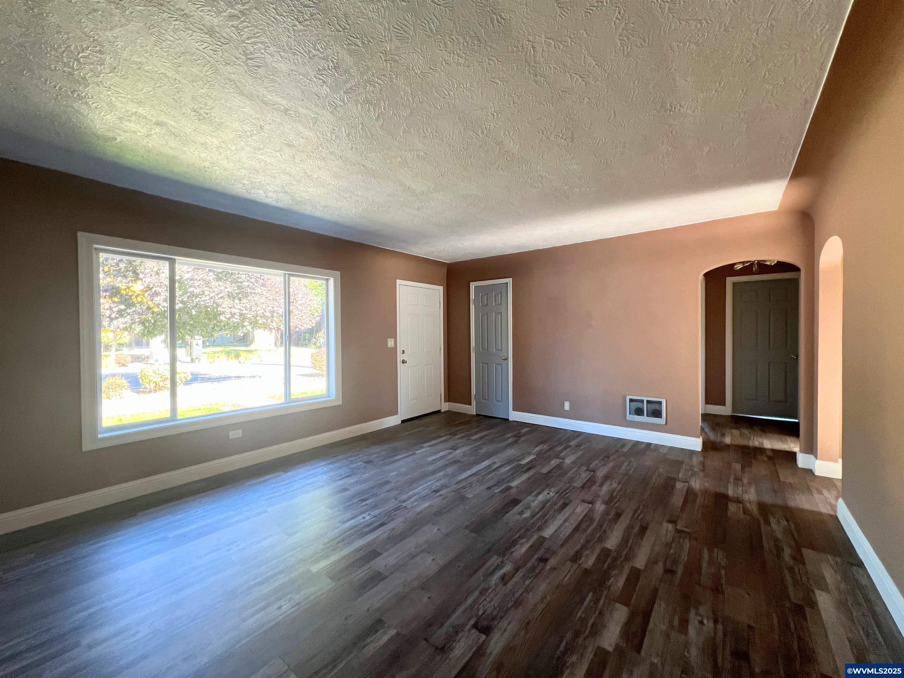 430 Chemawa Road North Keizer, OR 97303 - Photo 9 of 19