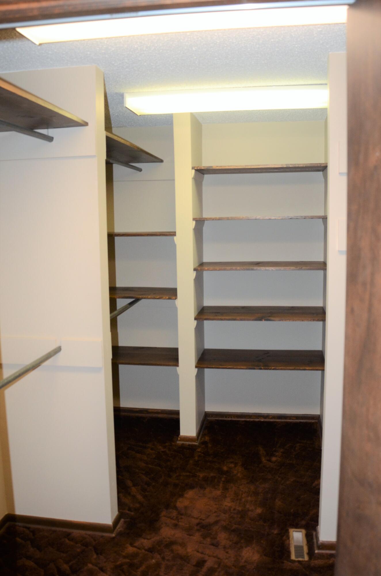 405 Sells Road Bluff City, TN 37618 - Photo 18 of 42 Closet Storage