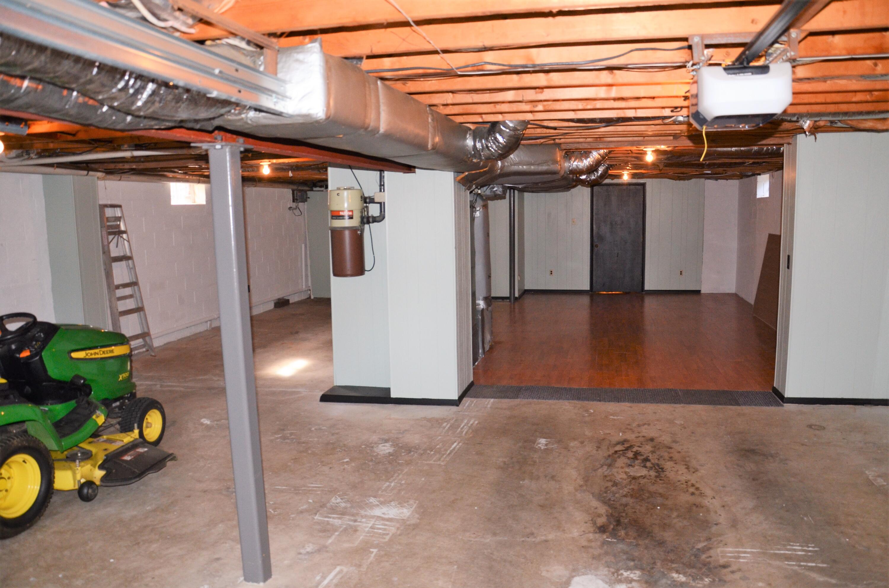 405 Sells Road Bluff City, TN 37618 - Photo 36 of 42 Garage Interior 3