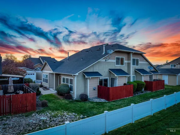 $335,000 | 9155 West Brogan Drive, Boise, ID 83709