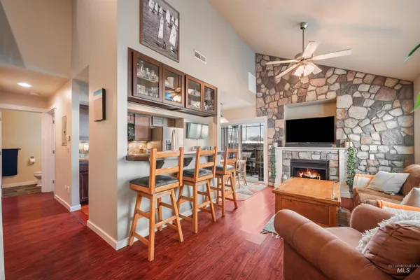 $335,000 | 9155 West Brogan Drive, Boise, ID 83709