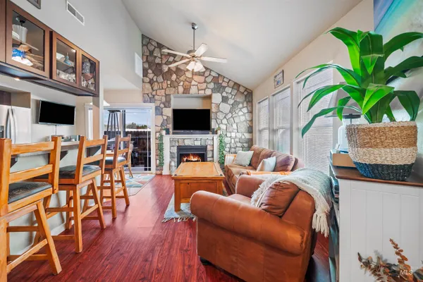 $335,000 | 9155 West Brogan Drive, Boise, ID 83709