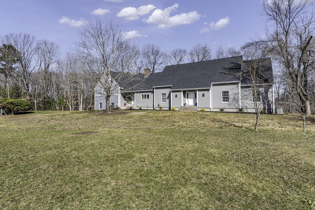 30 Anne Road North Andover, MA 01845 - Photo 2 of 42