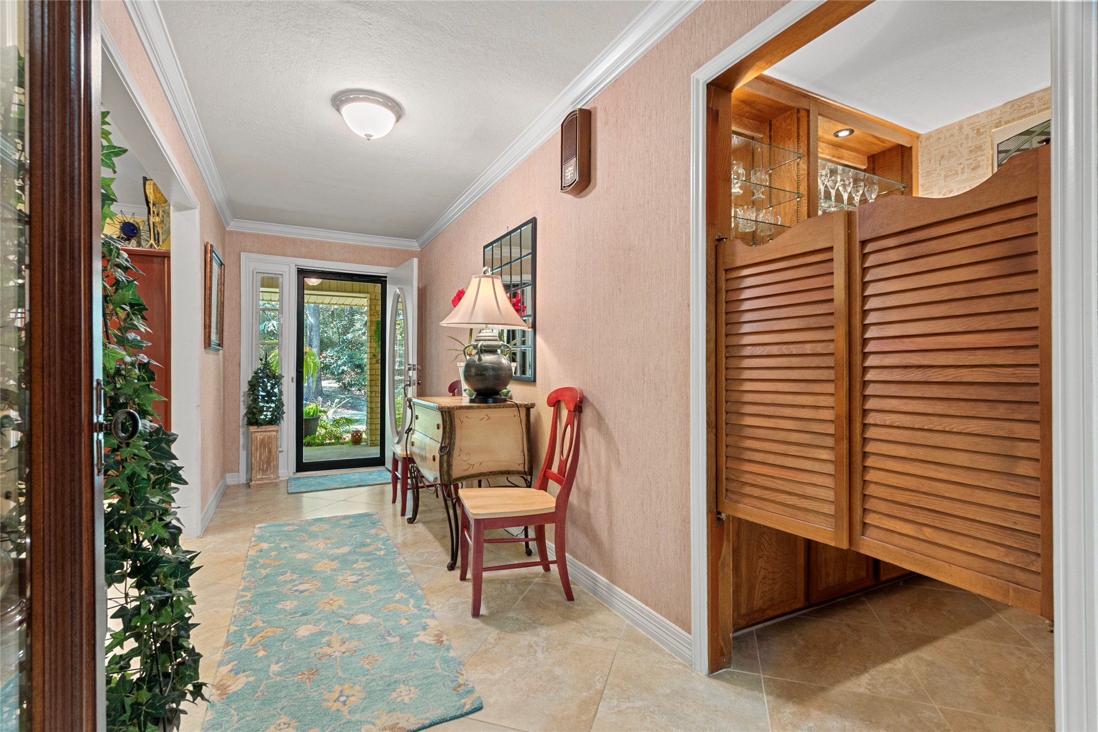89 Heatley Street Trinity, TX 75862 - Photo 6 of 49 a balcony with furniture and a potted plant