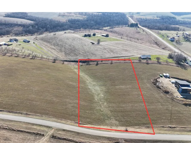 $99,900 | Lot 6 Lancaster, Monroe, WI 53566