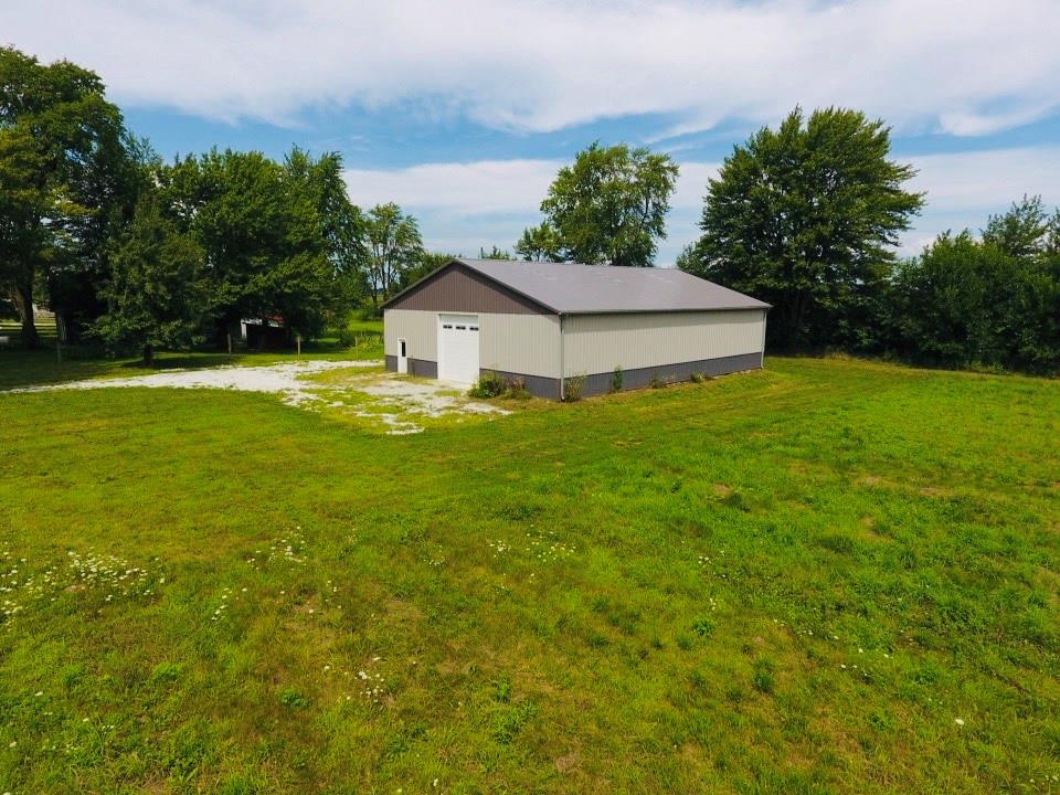 7918 West Division Road Tipton, IN 46072 - Photo 3 of 18 Gallery Image 3