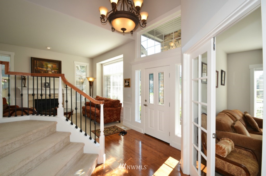 22507 5th Place West Bothell, WA 98021 - Photo 2 of 15