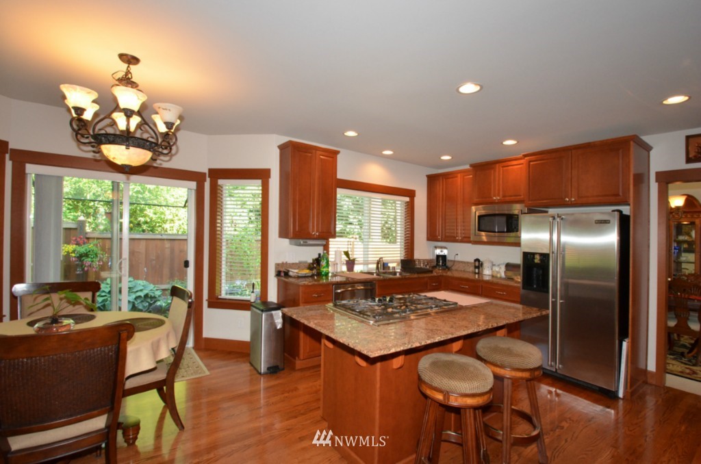 22507 5th Place West Bothell, WA 98021 - Photo 8 of 15