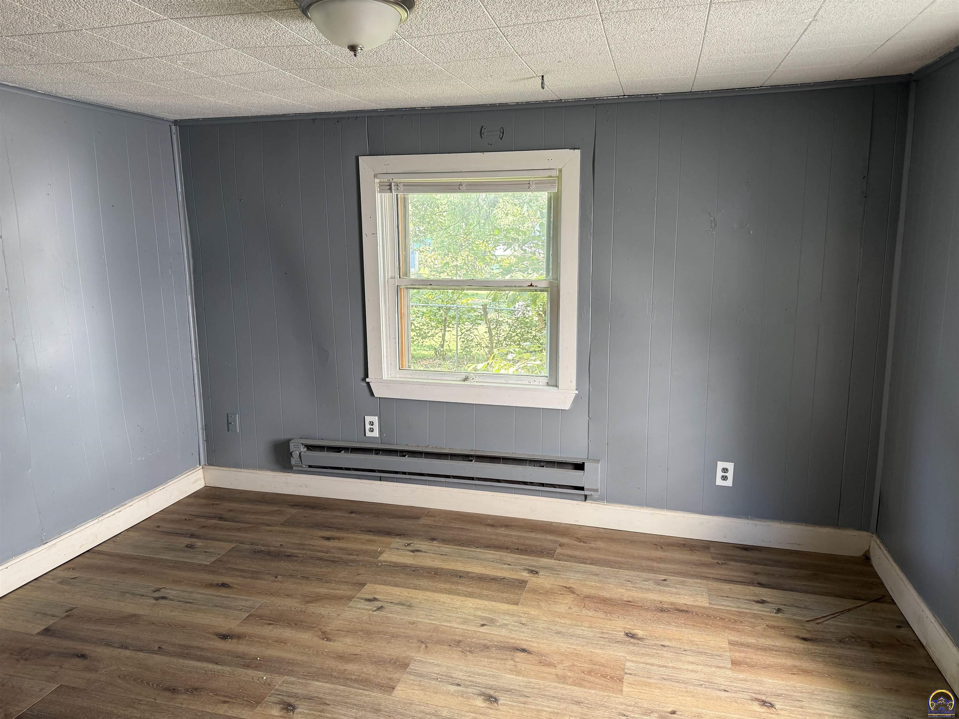 505 Southeast Fairfax Street Topeka, KS 66607 - Photo 5 of 12