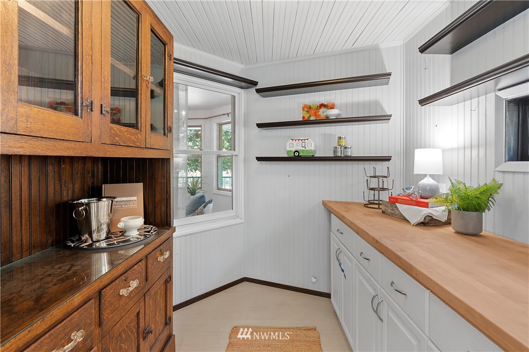 570 Southeast Spruce Road Port Orchard, WA 98367 - Photo 16 of 38 Gallery Image 16