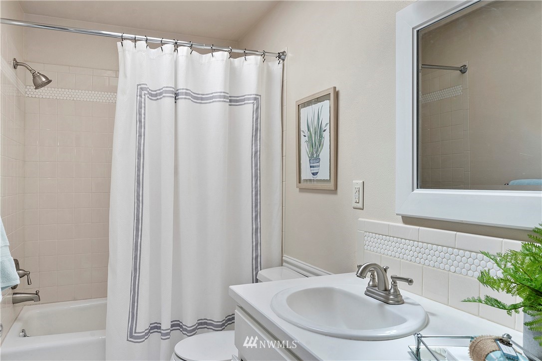 570 Southeast Spruce Road Port Orchard, WA 98367 - Photo 26 of 38 Gallery Image 26
