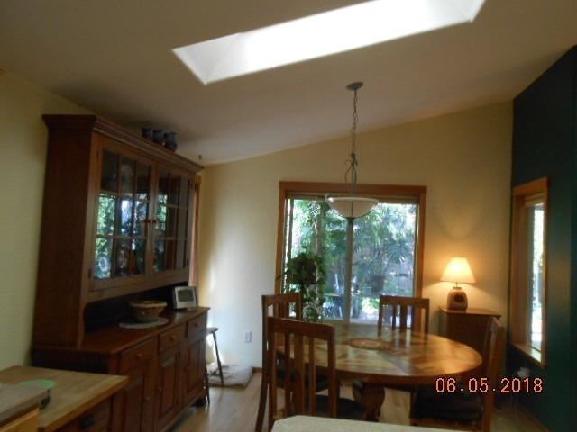 132 Graham Way Talent, OR 97540 - Photo 14 of 24 Here is part of the reason for the great