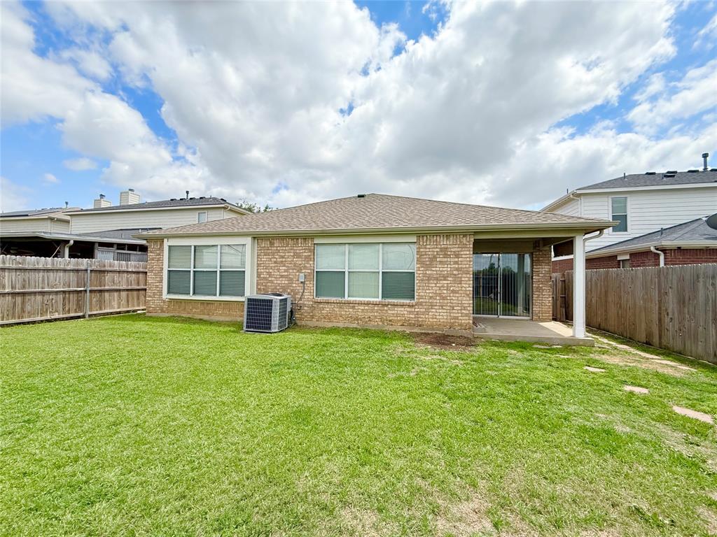 1705 Desperado Road Fort Worth, TX 76131 - Photo 20 of 20