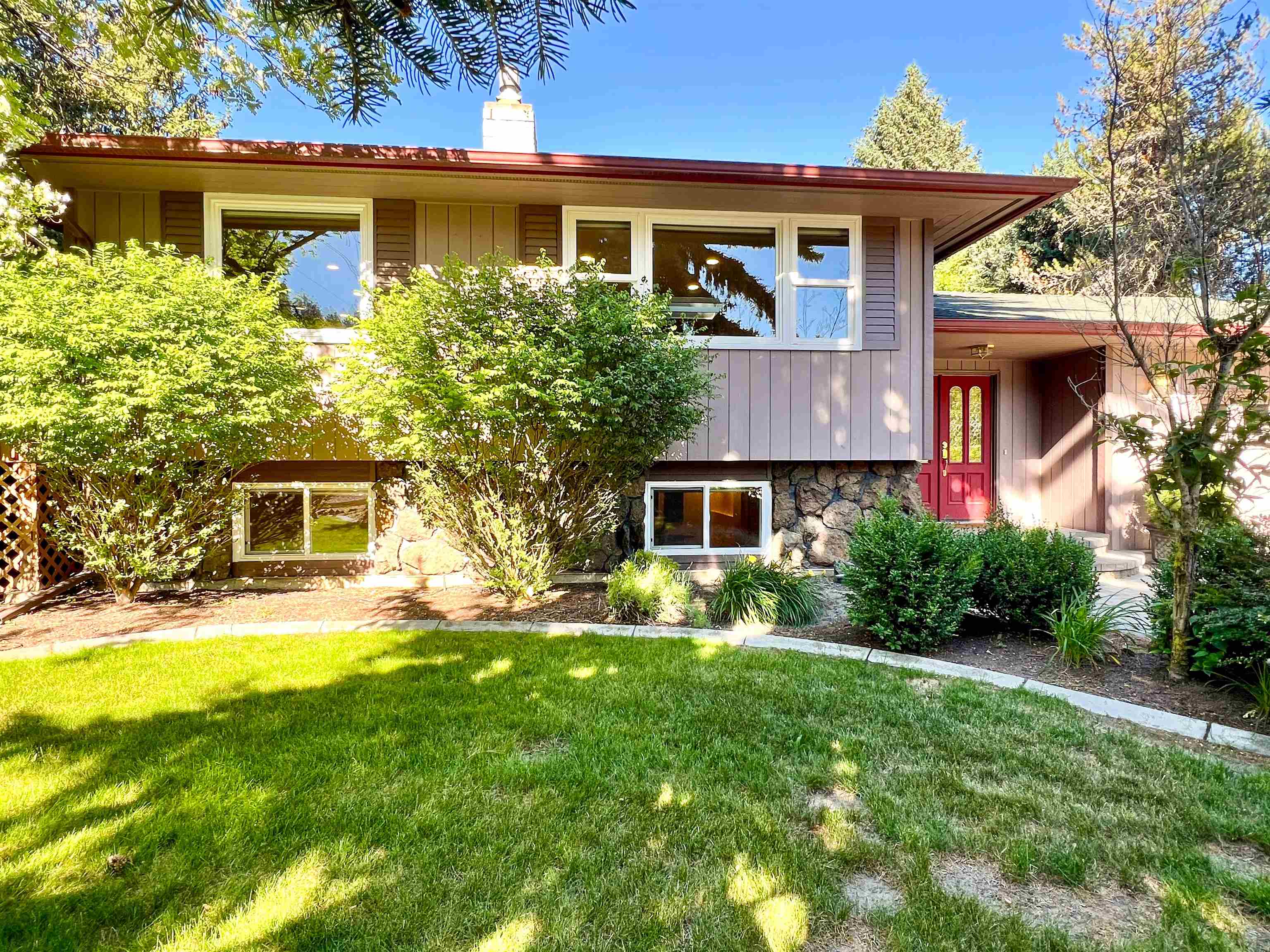14026 North Rivilla Lane Spokane, WA 99208 - Photo 3 of 45
