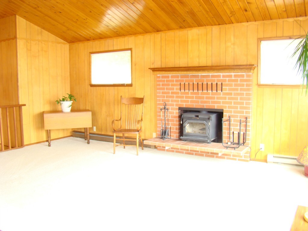 4323 Peninsula Road Stanwood, WA 98292 - Photo 3 of 16 Gallery Image 3