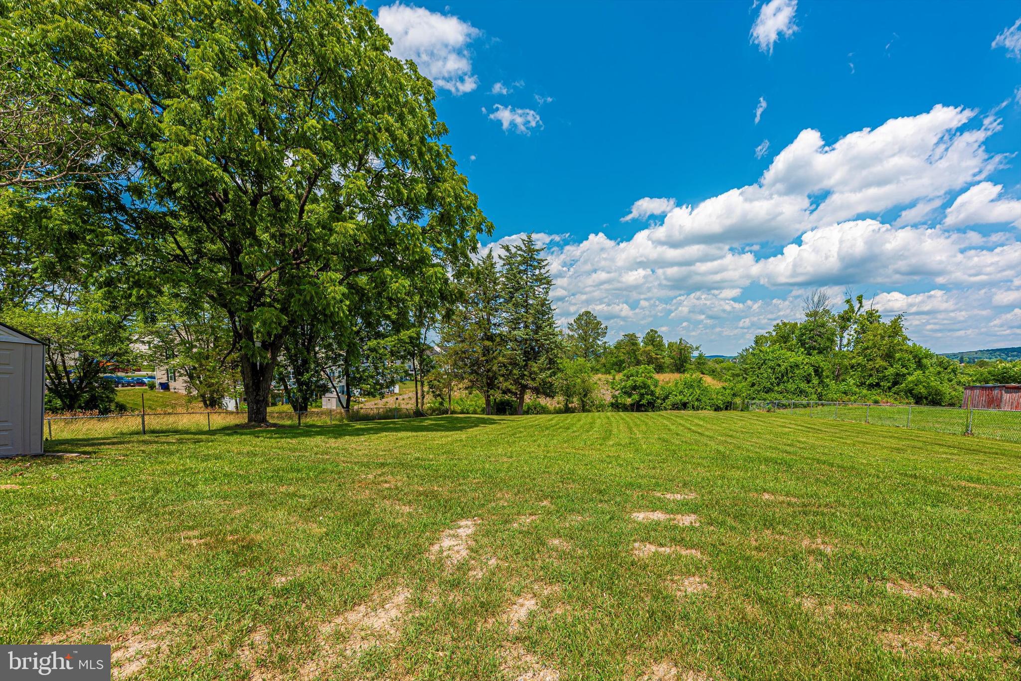 5813 Bartonsville Road Frederick, MD 21704 - Photo 29 of 30 Perfect Sized Backyard