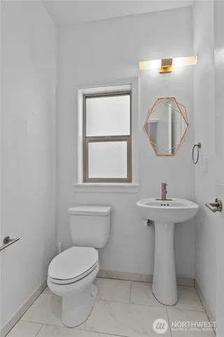 $2,995 | 4244 South Greenbelt Station Drive, Seattle, WA 98118