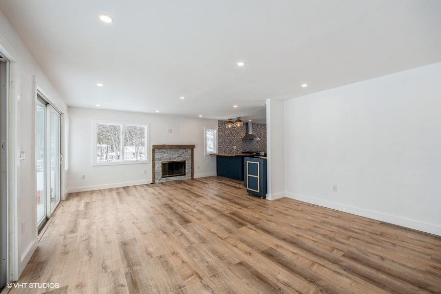 42 White Grove Road Nottingham, NH 03290 - Photo 4 of 39 Gallery Image 4