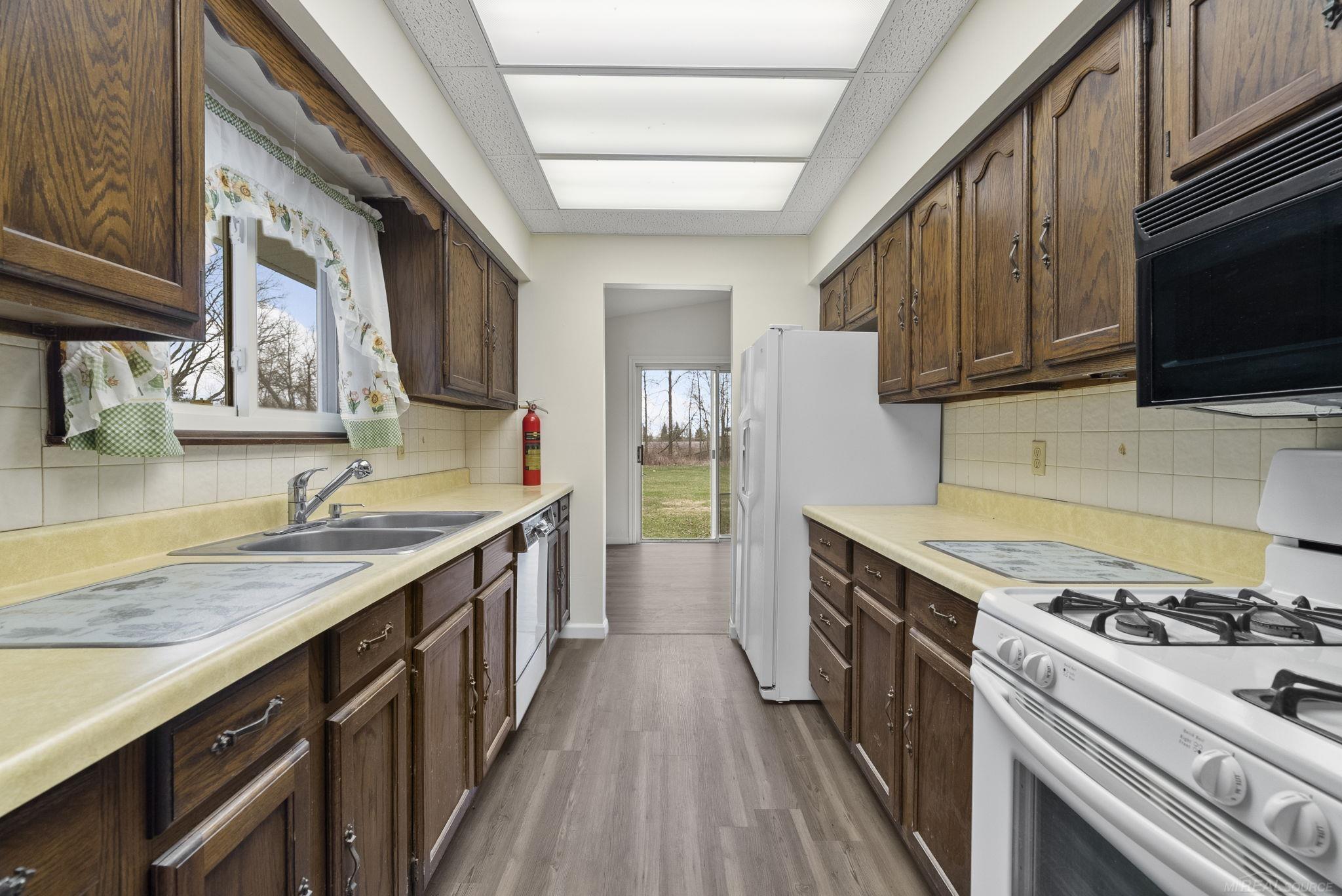 1300 Hull Road Sandusky, MI 48471 - Photo 6 of 34 Gallery Image 6