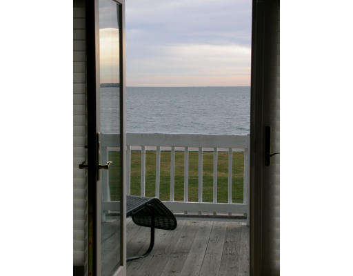 182 Puritan Road, Unit A Swampscott, MA 01907 - Photo 4 of 12 Gallery Image 4